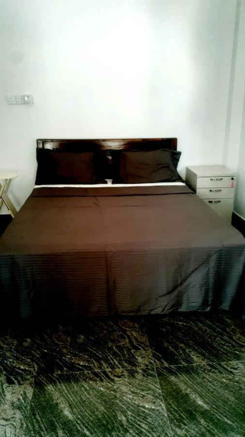 Airport Layover B&B Katunayaka Ngoại thất bức ảnh
