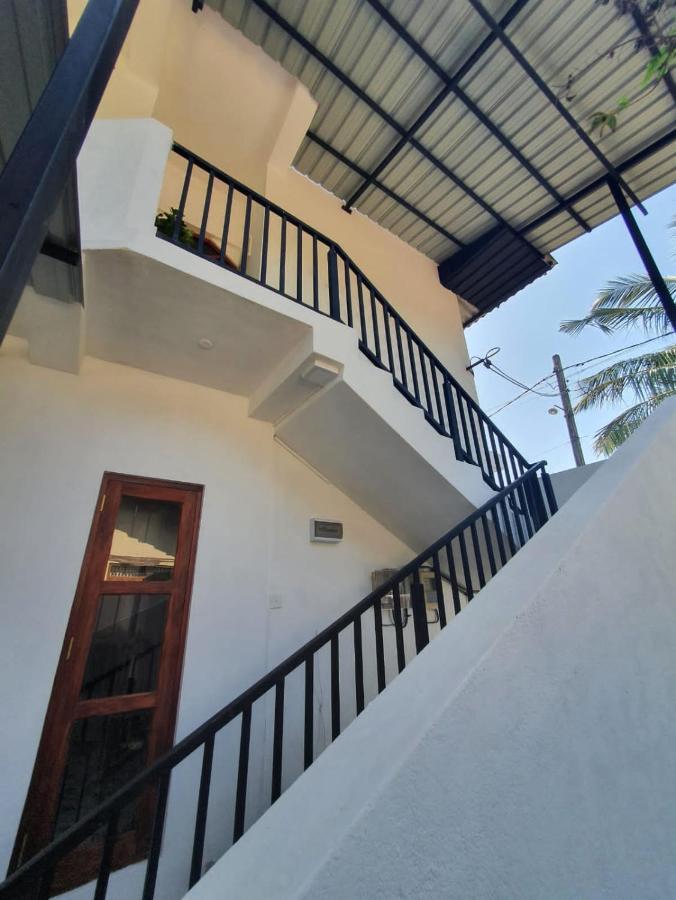 Airport Layover B&B Katunayaka Ngoại thất bức ảnh